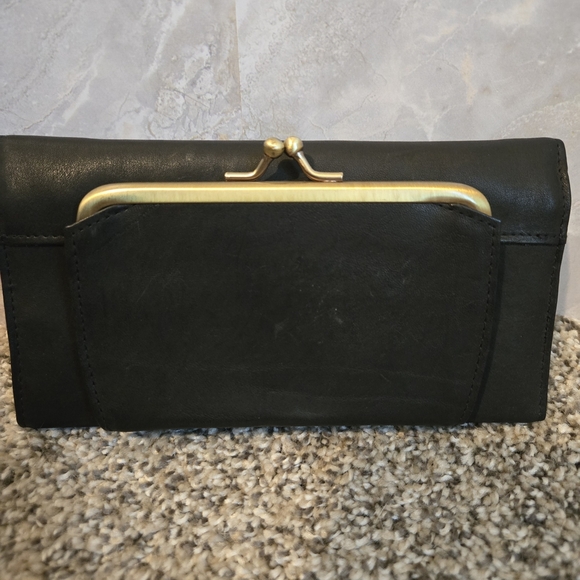 Buxton Black Women's Clutch Wallet - Picture 3 of 8